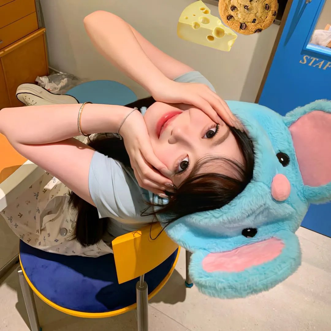 红色谜团